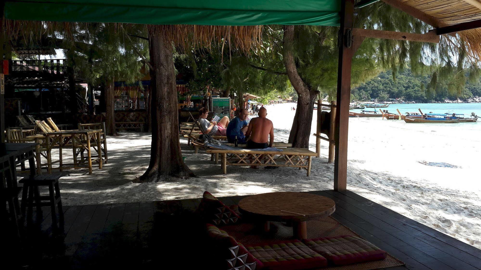 Green View Beach Resort Koh Lipe Bagian luar foto